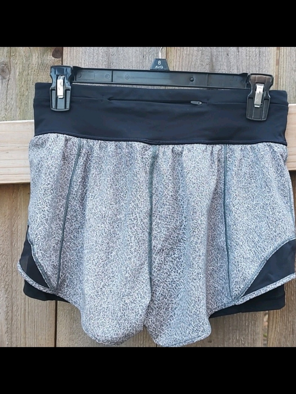 Lululemon Hotty Hot Athletic Running Short 4" Size 6